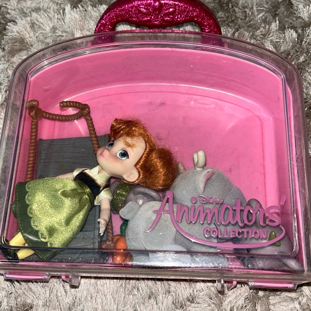 DISNEY Parks Purchased ANIMATORS COLLECTION - MINI DOLL PLAY SET- 5”- Ana Anna